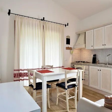 Apartment Menhir